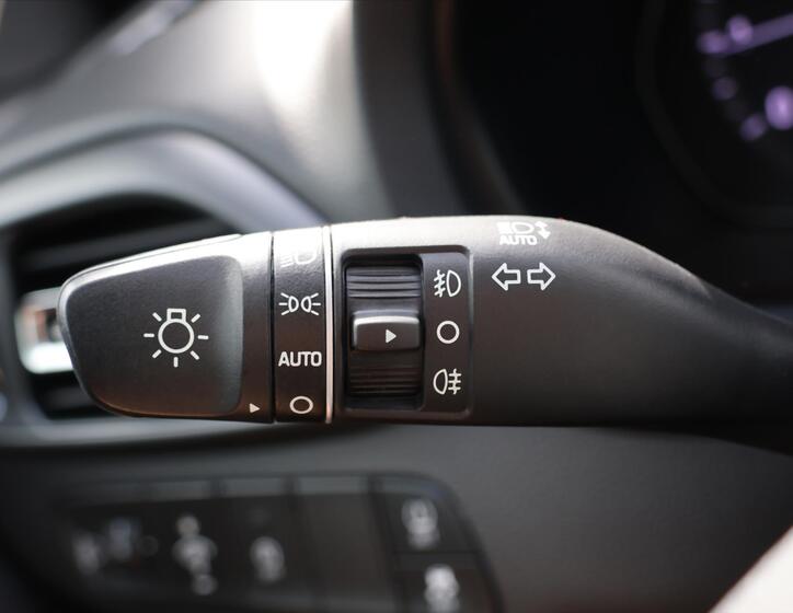 Hyundai i30 19
