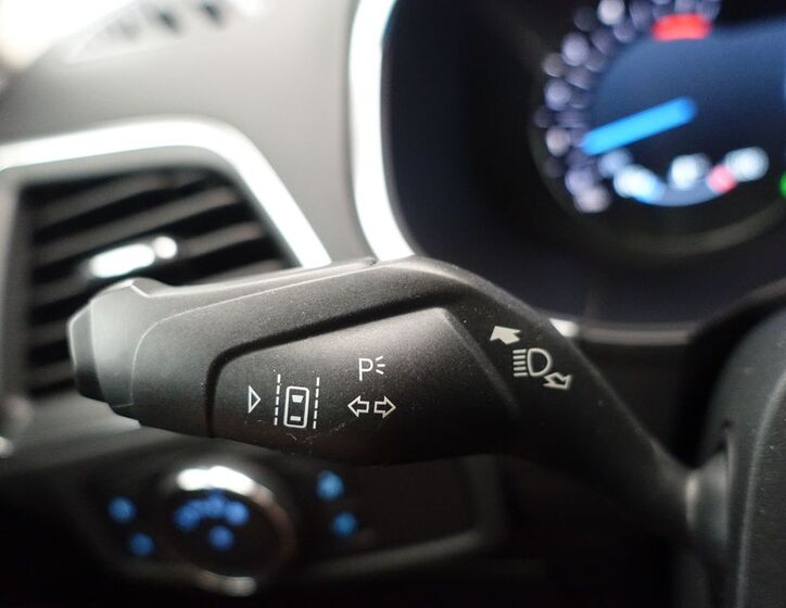 Ford S-MAX 23