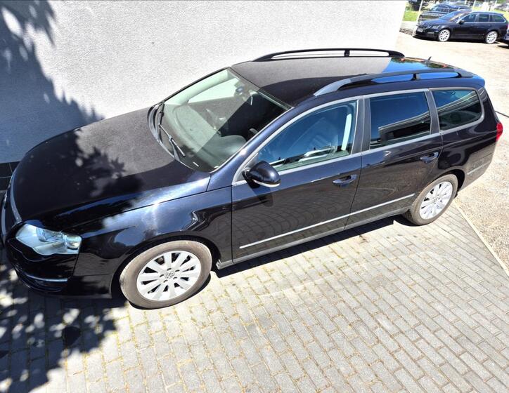 Volkswagen Passat 2