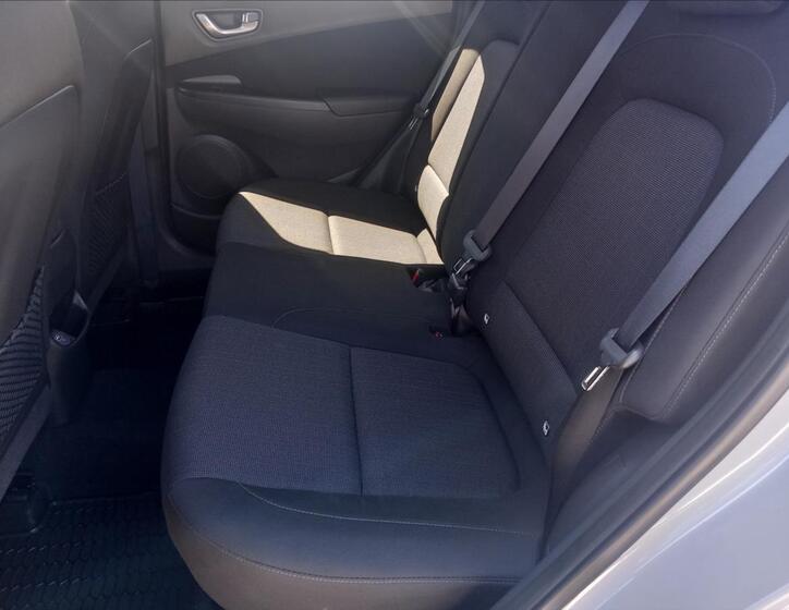 Hyundai Kona 19