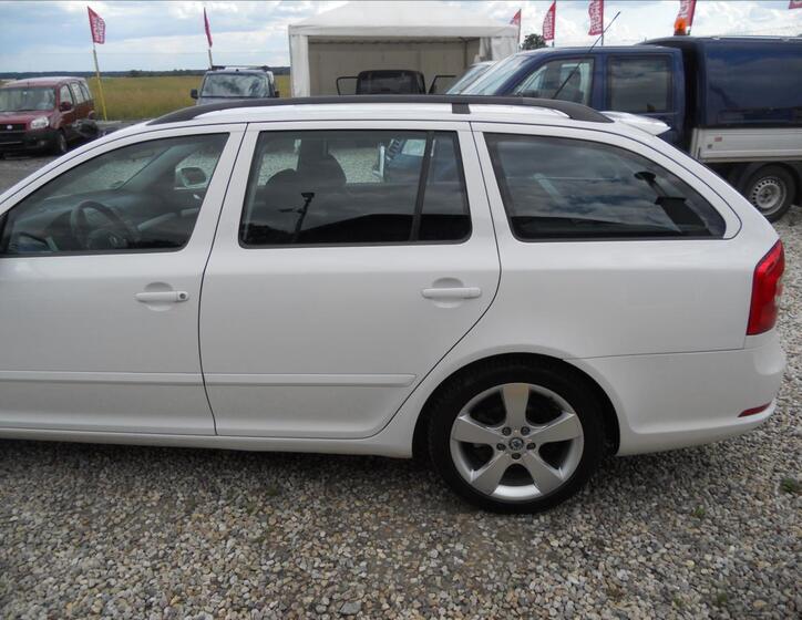 Škoda Octavia 9