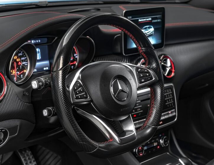 Mercedes-Benz Třídy A 17