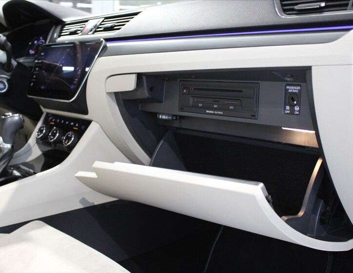 Škoda Superb 25