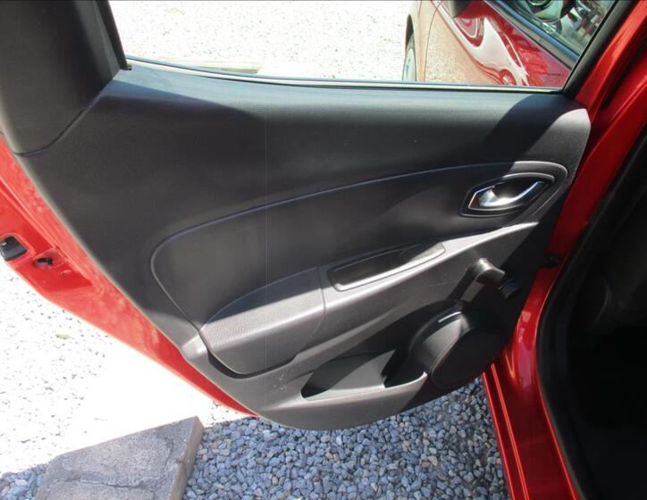 Renault Clio 15
