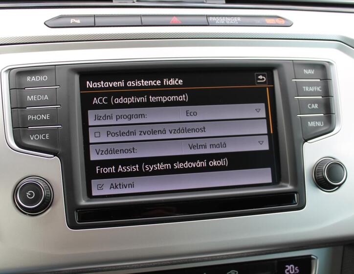 Volkswagen Passat 14