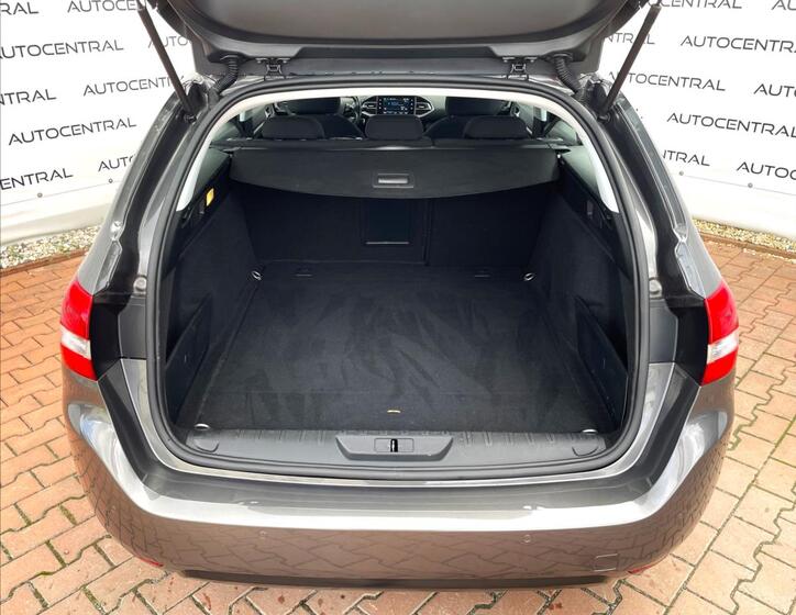 Peugeot 308 10