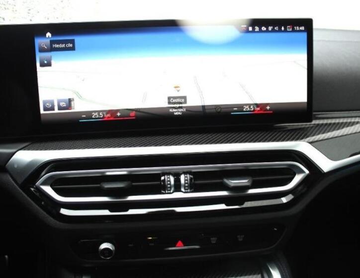 BMW i4 12
