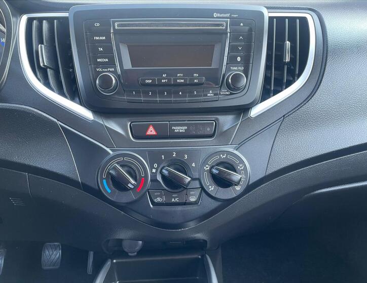 Suzuki Baleno 15