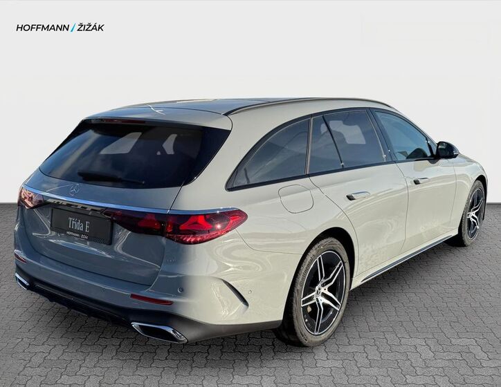 Mercedes-Benz Třídy E 5