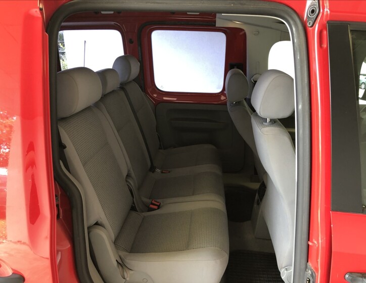 Volkswagen Caddy 11