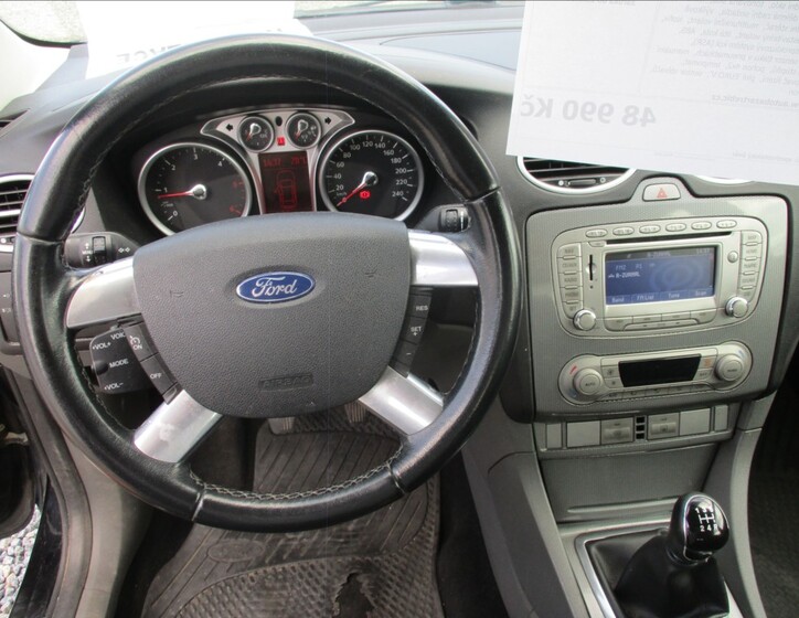 Ford Focus 16