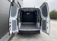 Ford Transit Custom 8