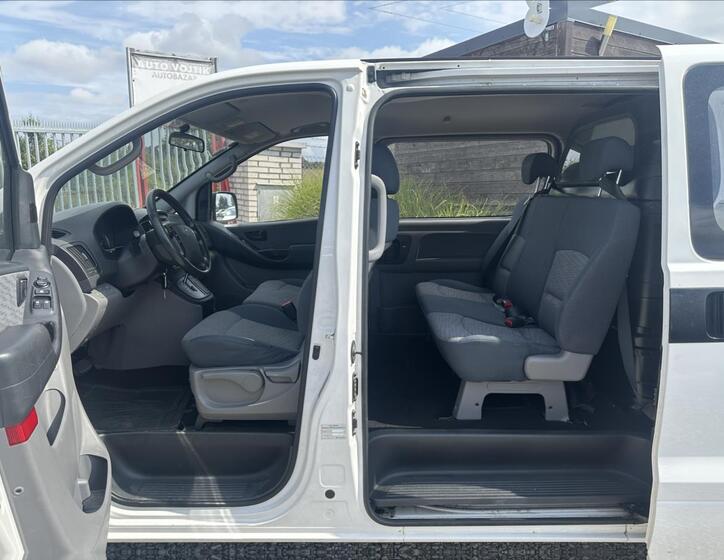 Hyundai H 1 8