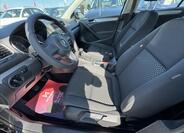 Volkswagen Golf 11