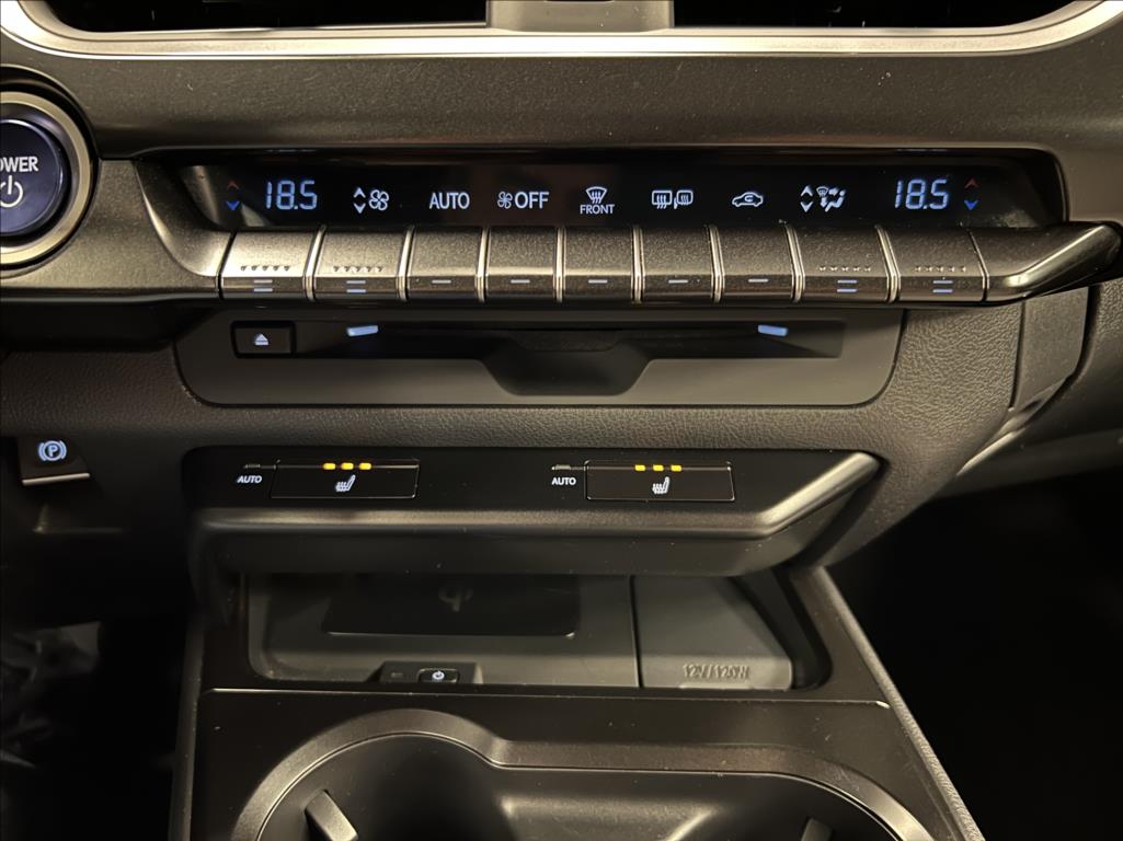 Lexus UX 250h