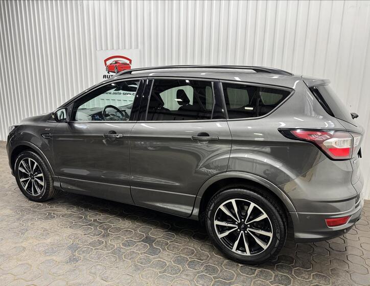 Ford Kuga 5