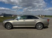 Audi A8 2
