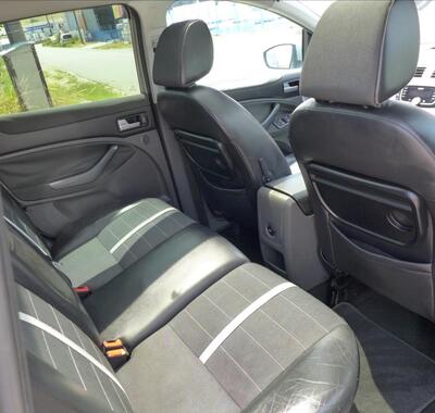Ford Kuga 31