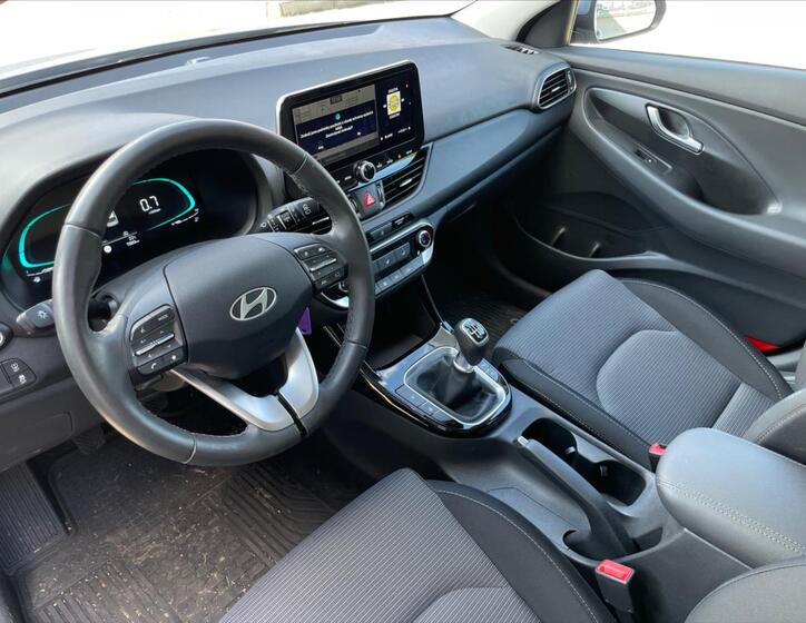 Hyundai i30 10