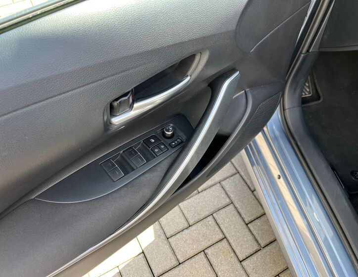 Toyota Corolla 11
