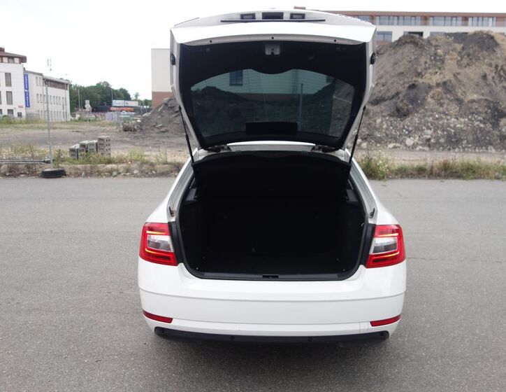 Škoda Octavia 16