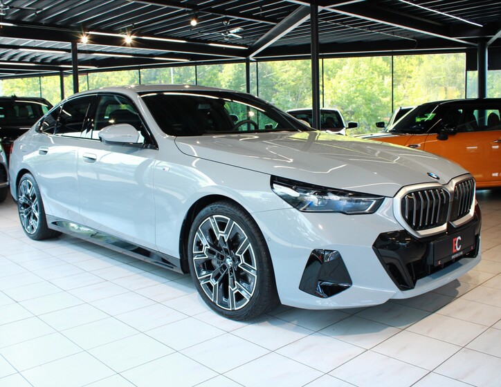 BMW Řada 5 1