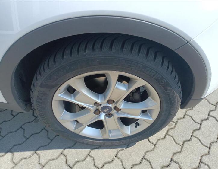 Ford Kuga 27