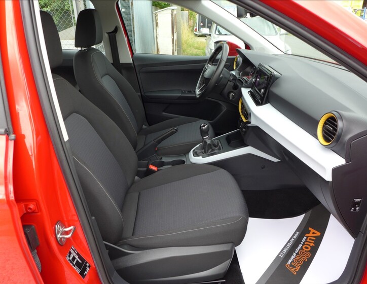 Seat Arona 33