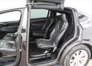 Tesla Model X 10