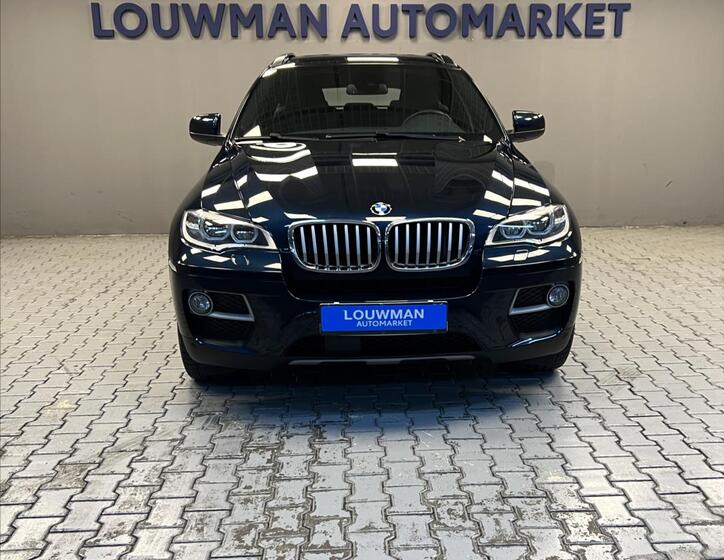 BMW X6 4