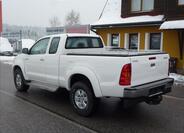 Toyota Hilux 7