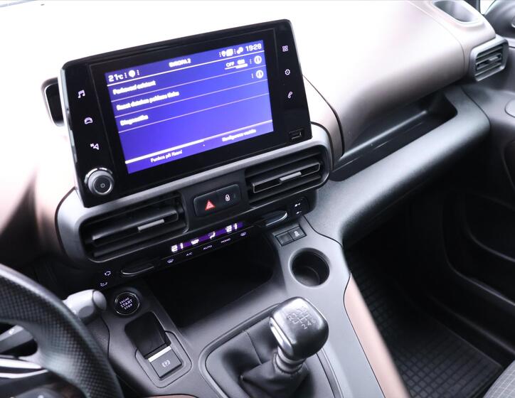 Peugeot Rifter 21