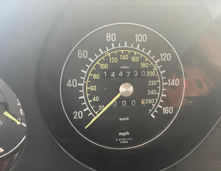 Mercedes-Benz SL 16