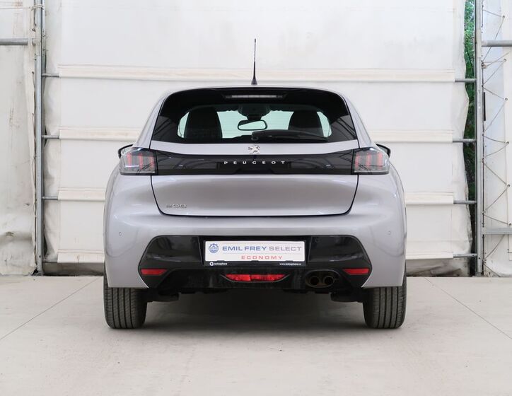 Peugeot 208 7