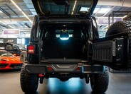 Jeep Wrangler 6