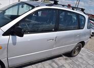 Toyota Picnic 8
