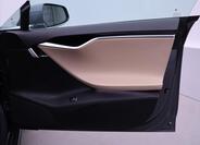 Tesla Model S 15