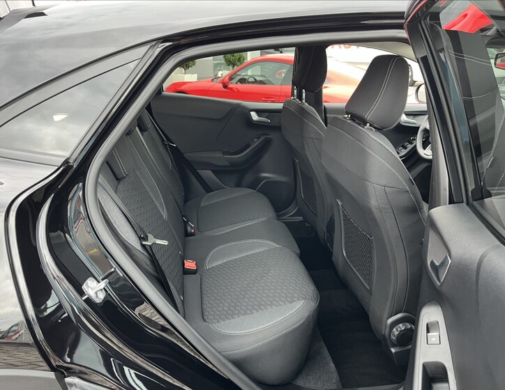 Ford Puma 24