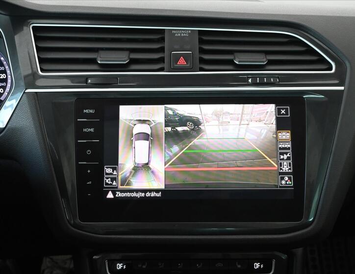 Volkswagen Tiguan 24
