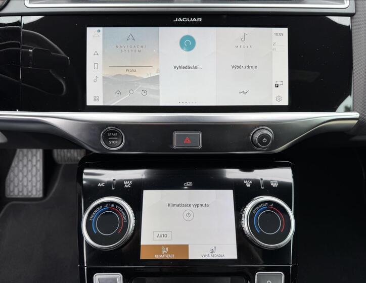 Jaguar I-Pace 28