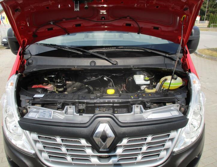 Renault Master 23