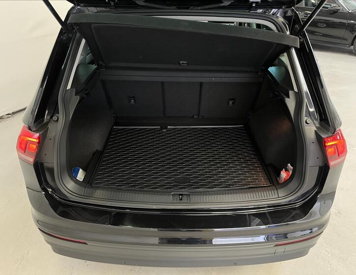 Volkswagen Tiguan 30