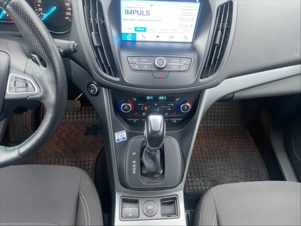 Ford Kuga 10