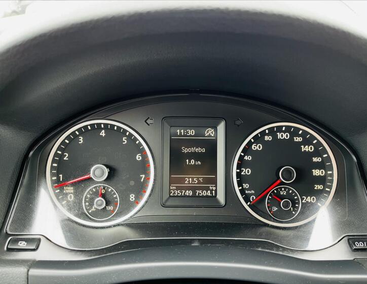 Volkswagen Tiguan 16