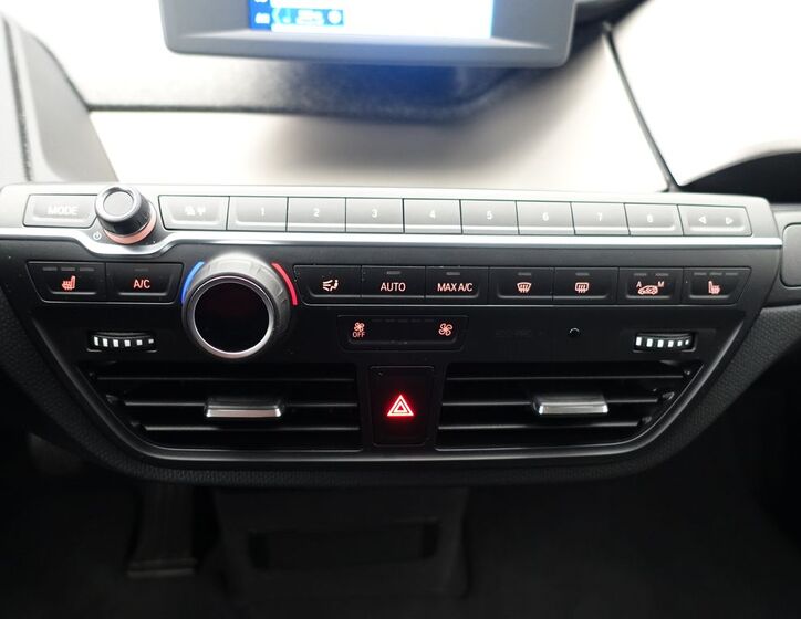 BMW i3 19