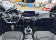 KIA ProCeed 15