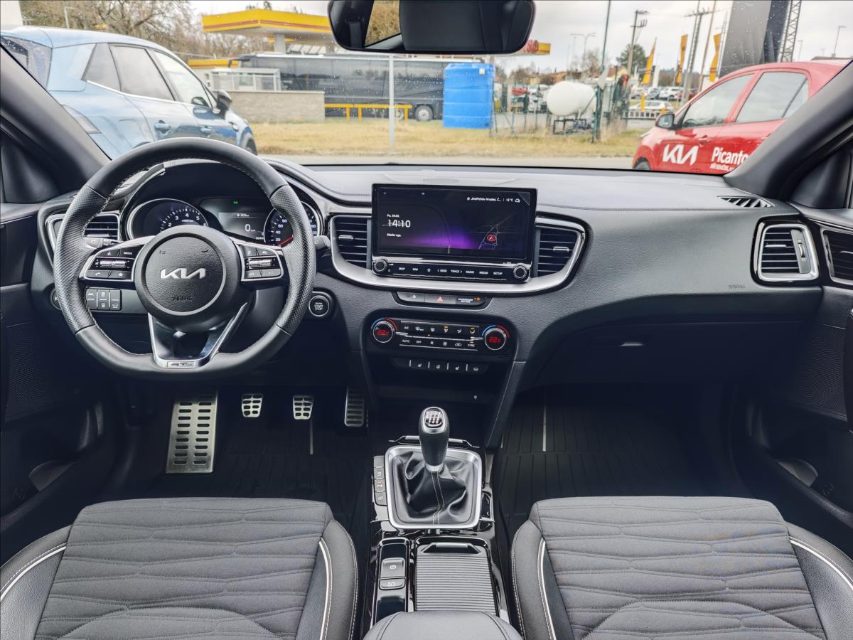 KIA ProCeed