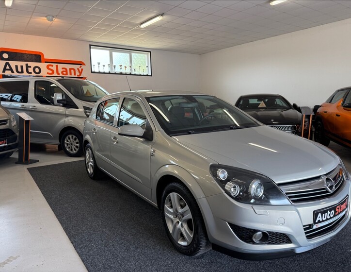 Opel Astra 2