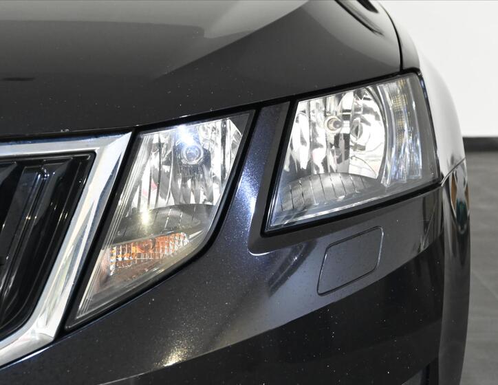 Škoda Octavia 31