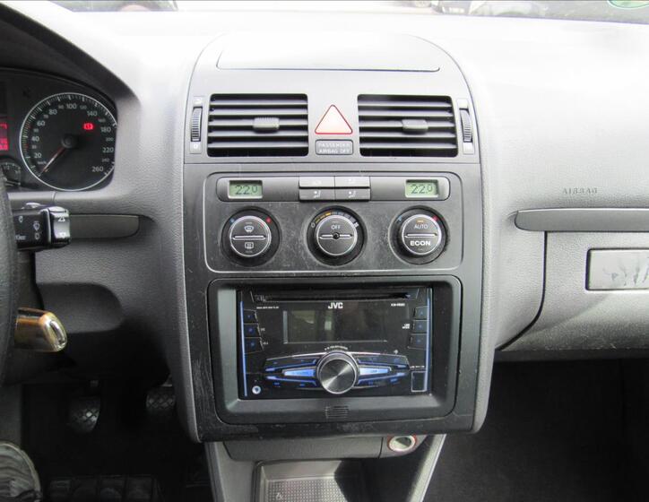 Volkswagen Touran 15